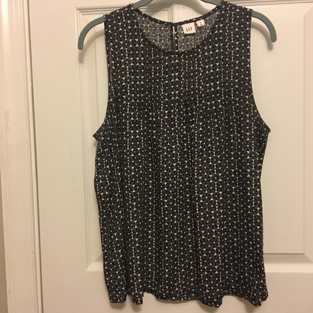 Gap top